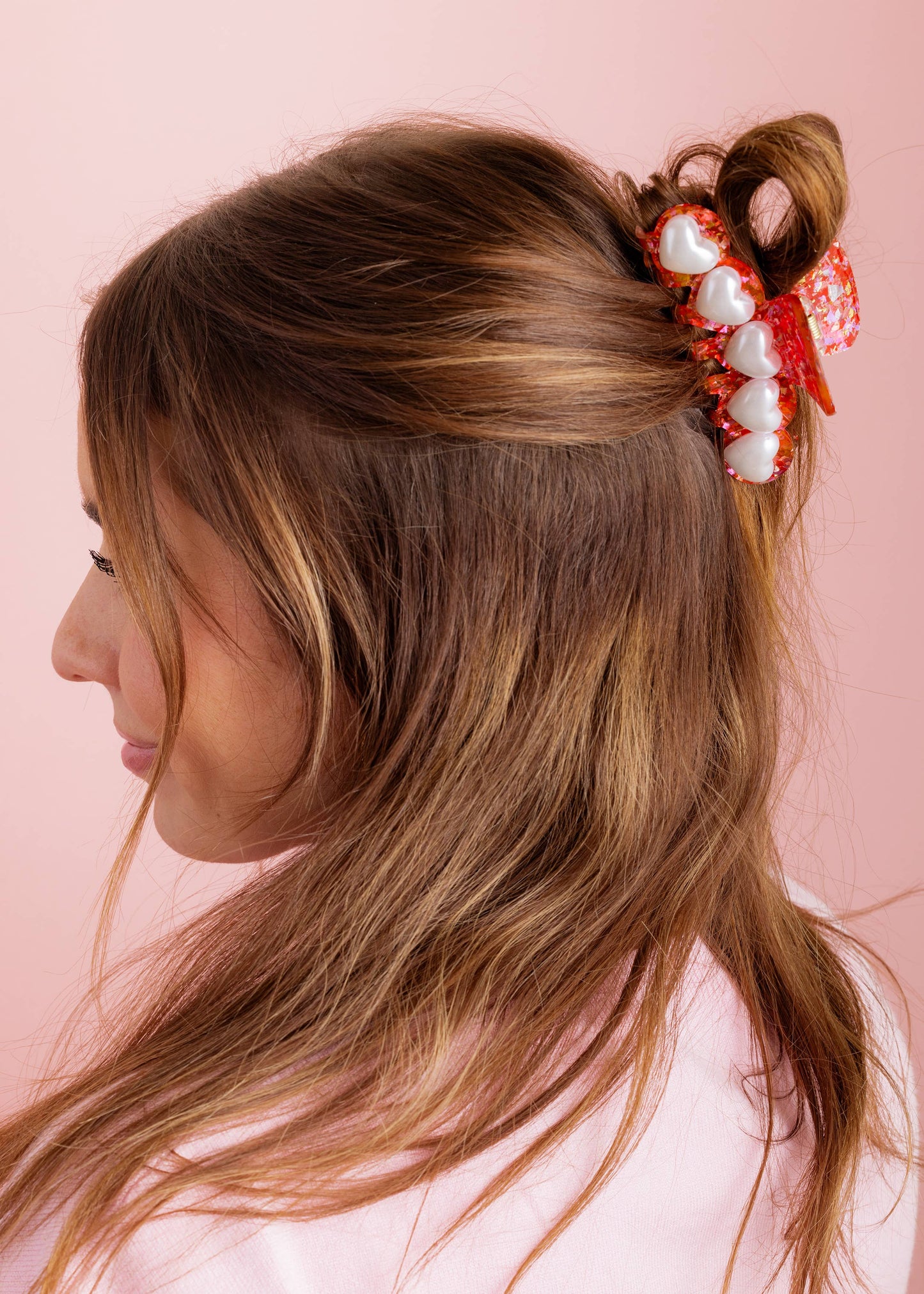Claw Hair Clip- Red Confetti w/ Pearl Heart Beads