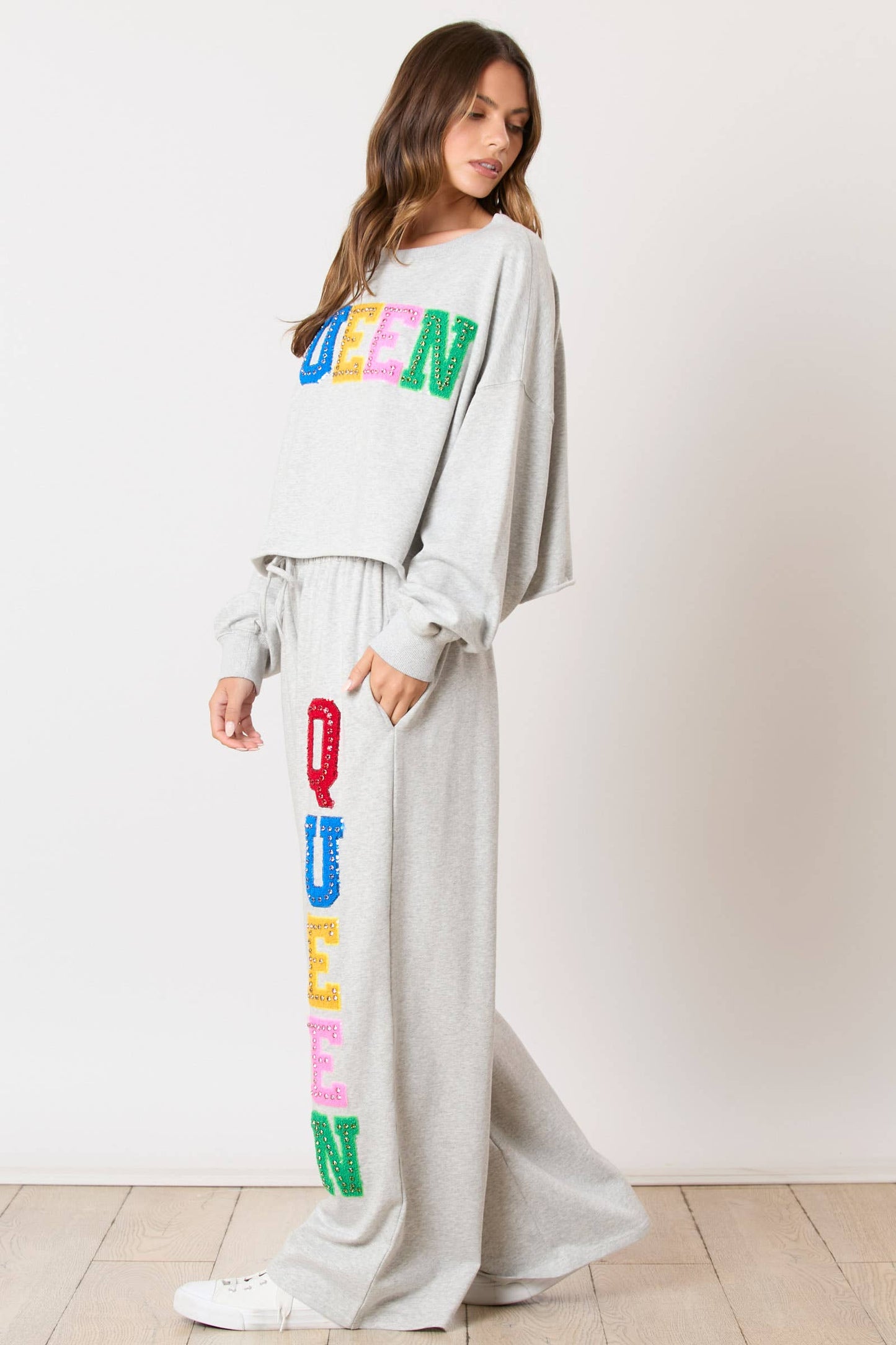 Queen Sweatpants- Gray