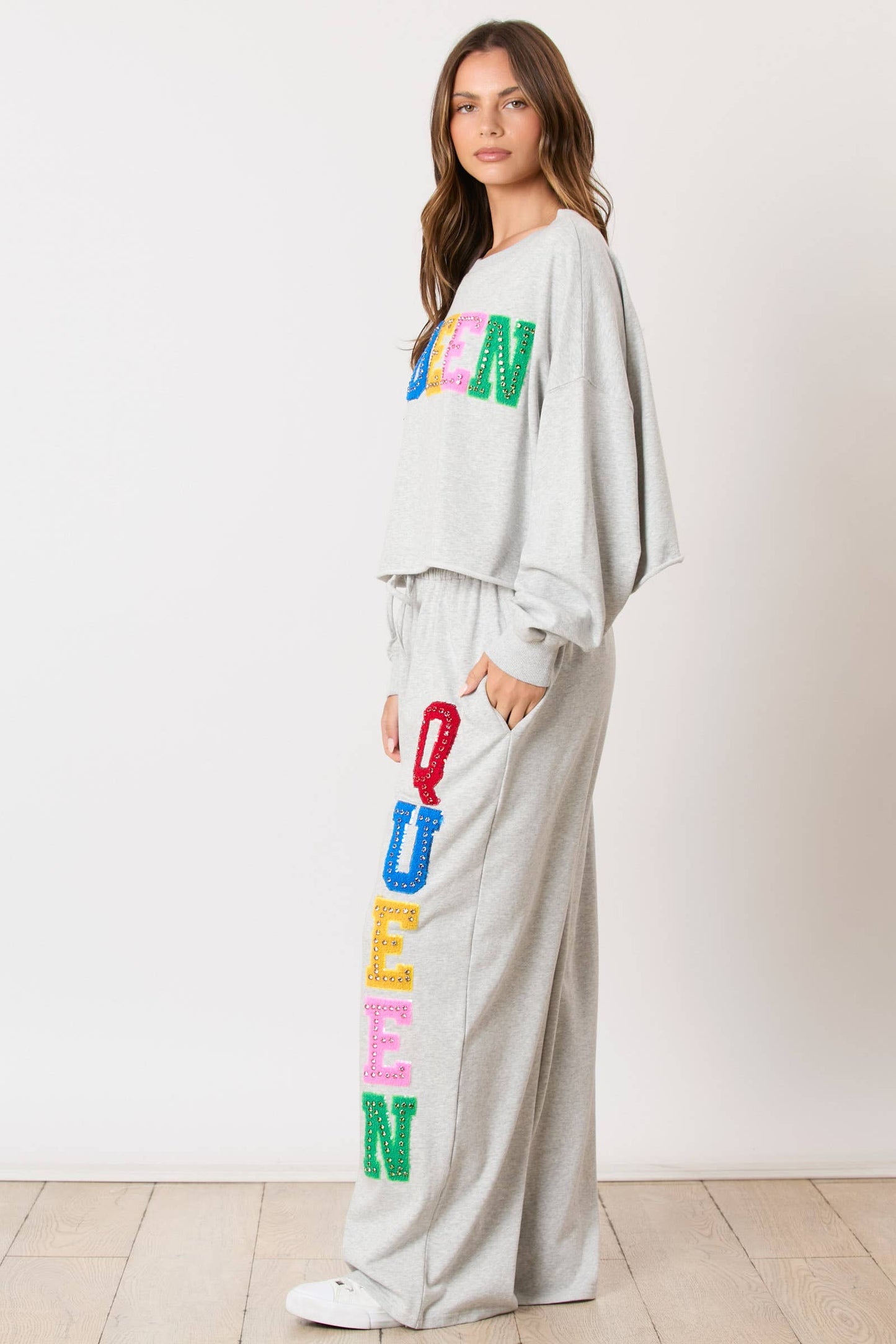 Queen Sweatpants- Gray
