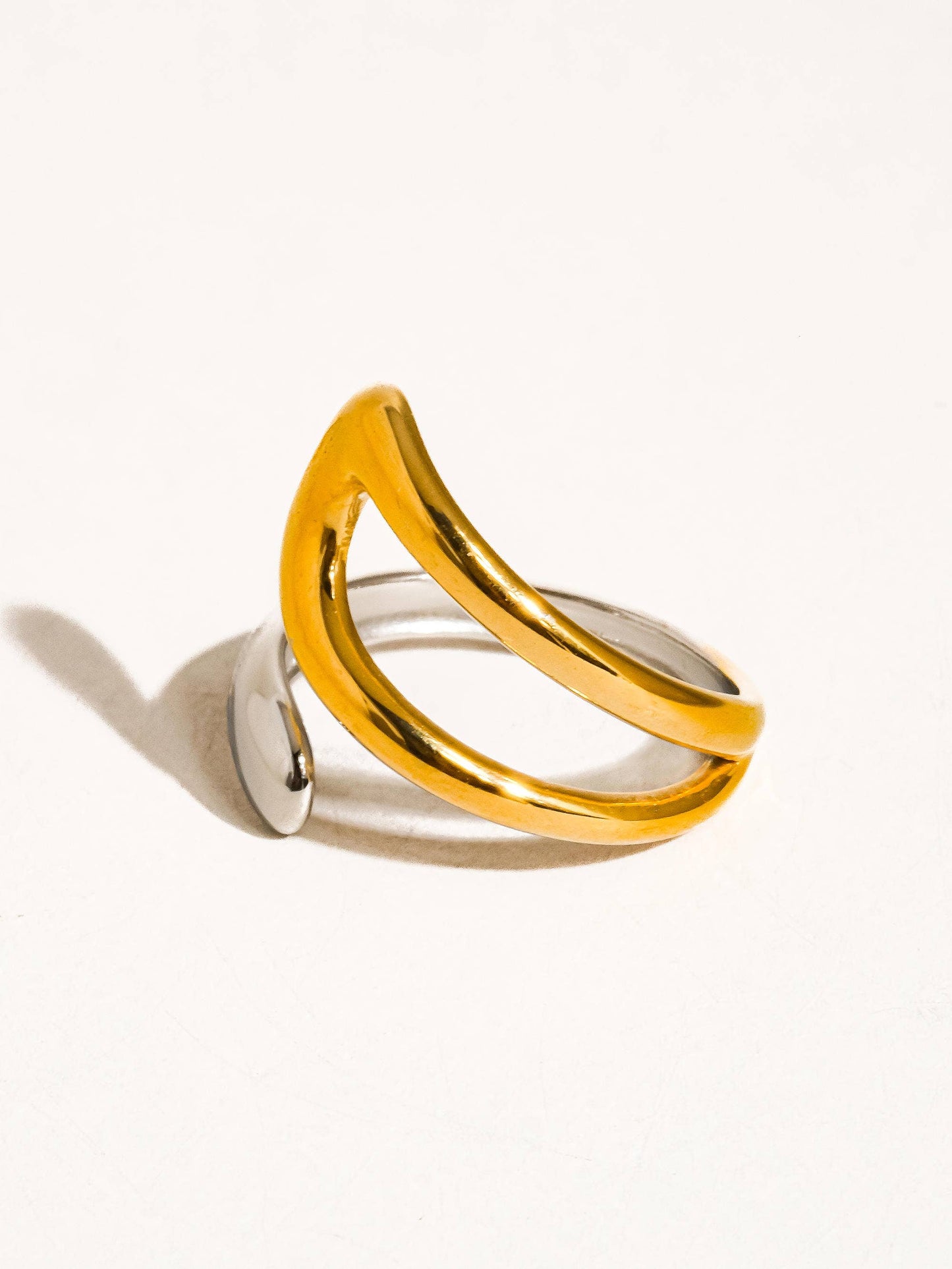 Villa Two Toned Ring