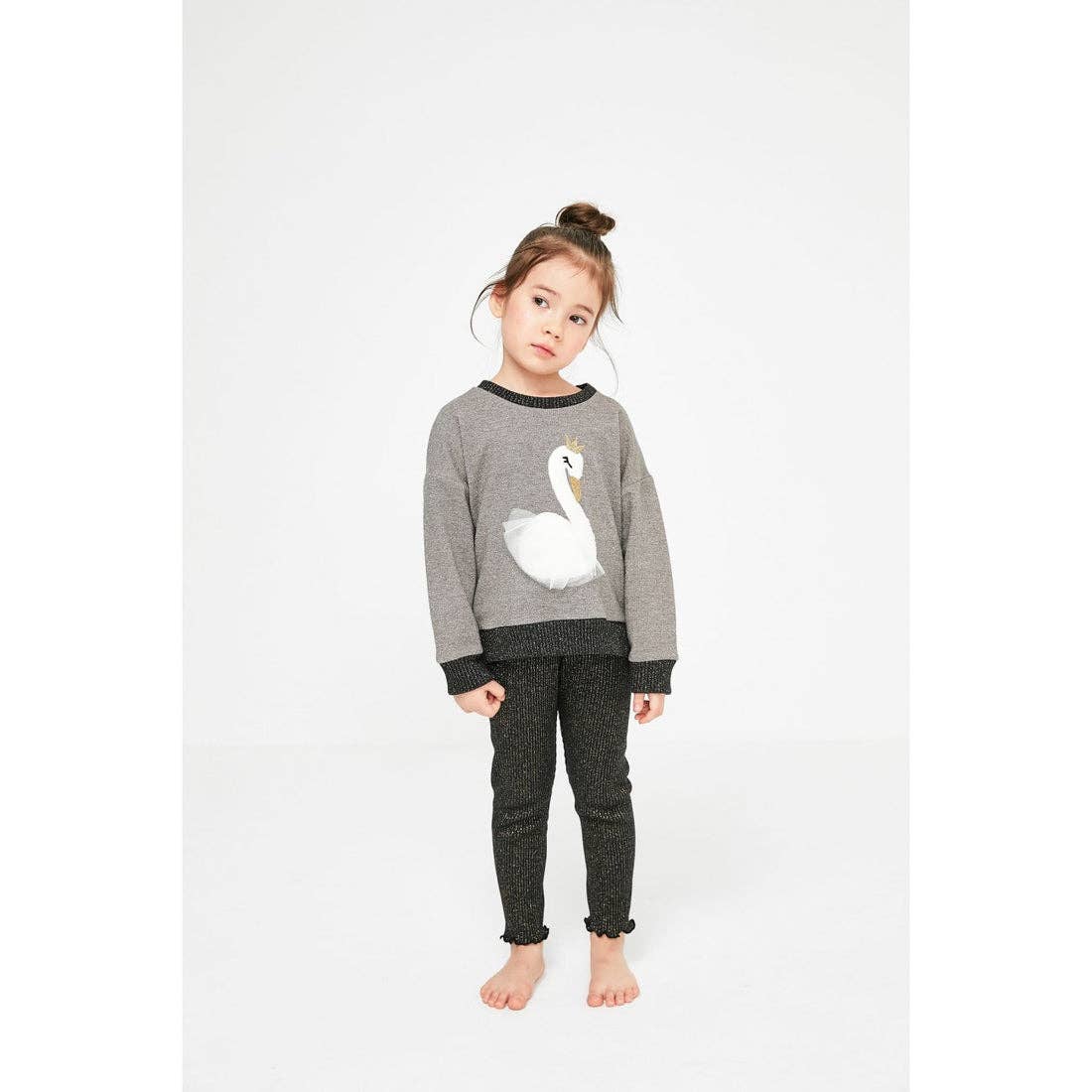 Swan Glitter Sweater: Black / 8