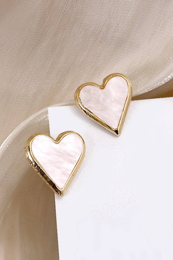 Eloise Pearl Heart Earrings