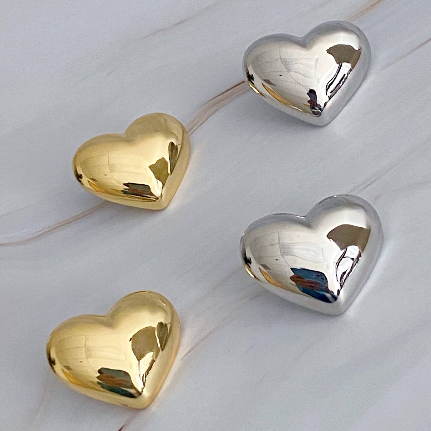 Polish My Heart Stud Earrings: Silver