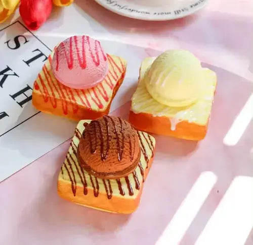 Sweet Scented Slow-Rise Ice Cream Toast Squishy