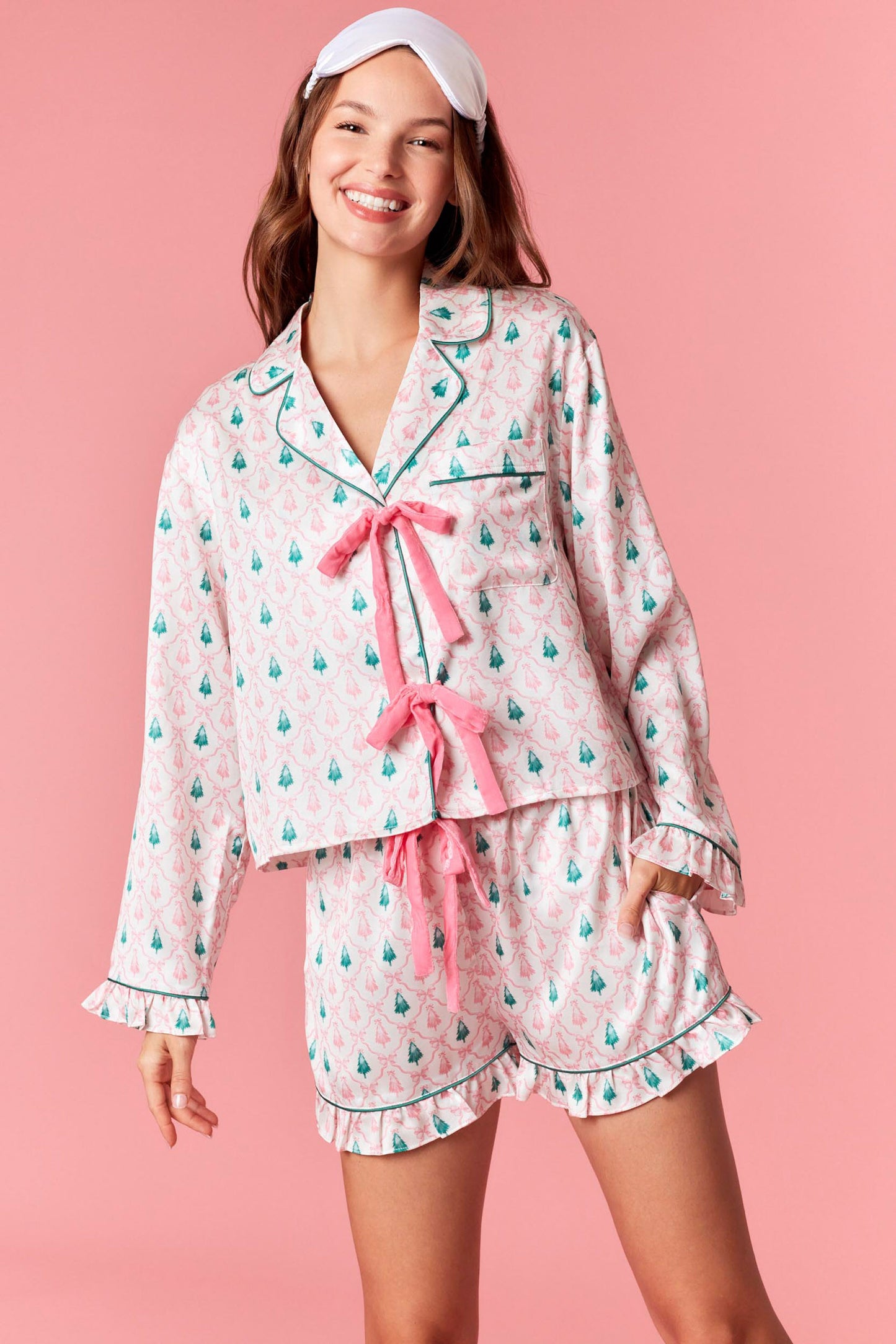 Christmas Tree & Bow Print Pajama Set