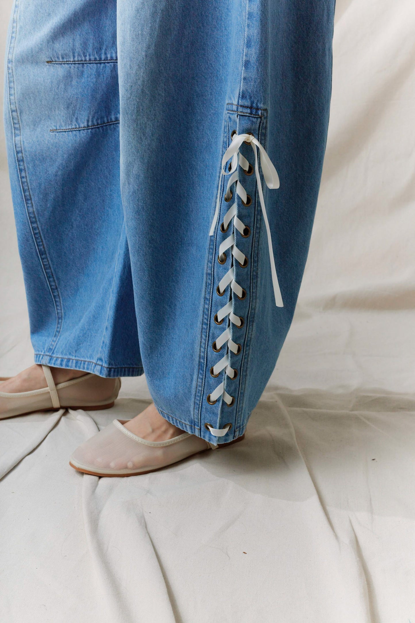 Lacey Barrel Jeans