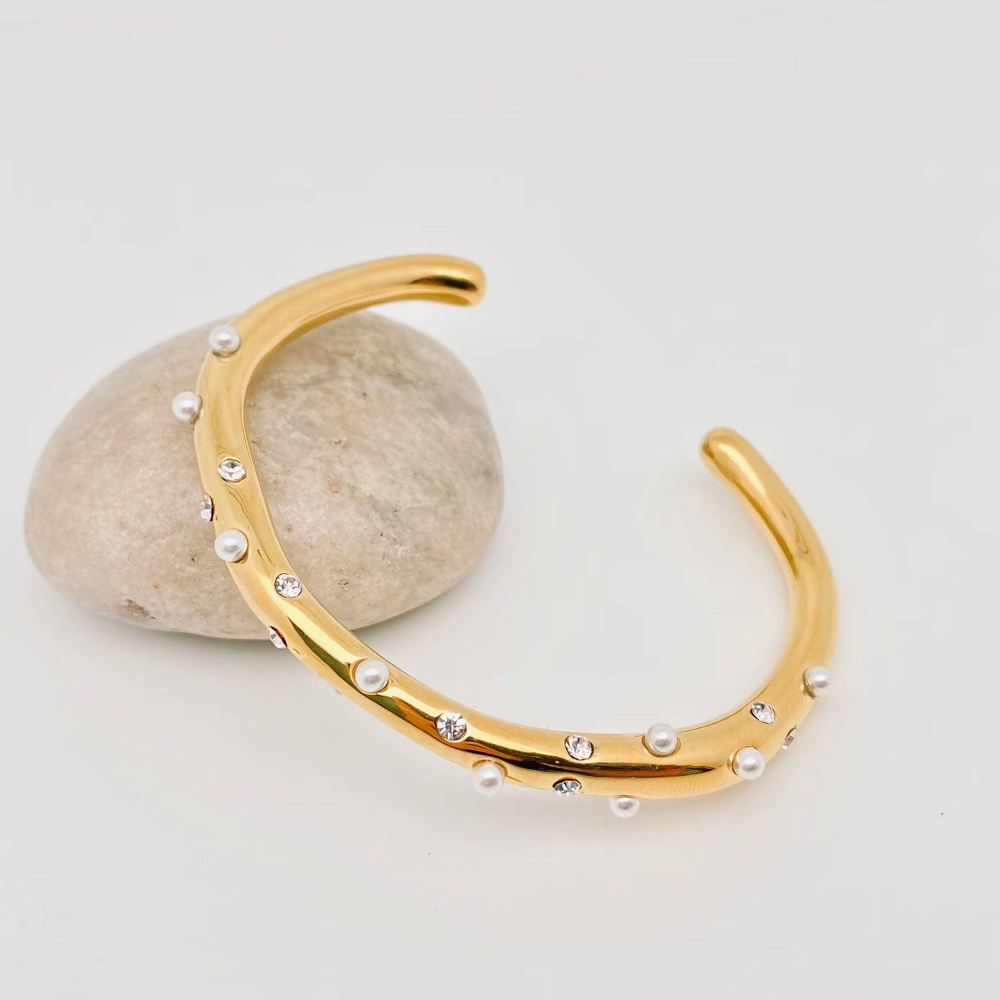 Zircon Pearl 18K Gold Plated Stainless Bangle