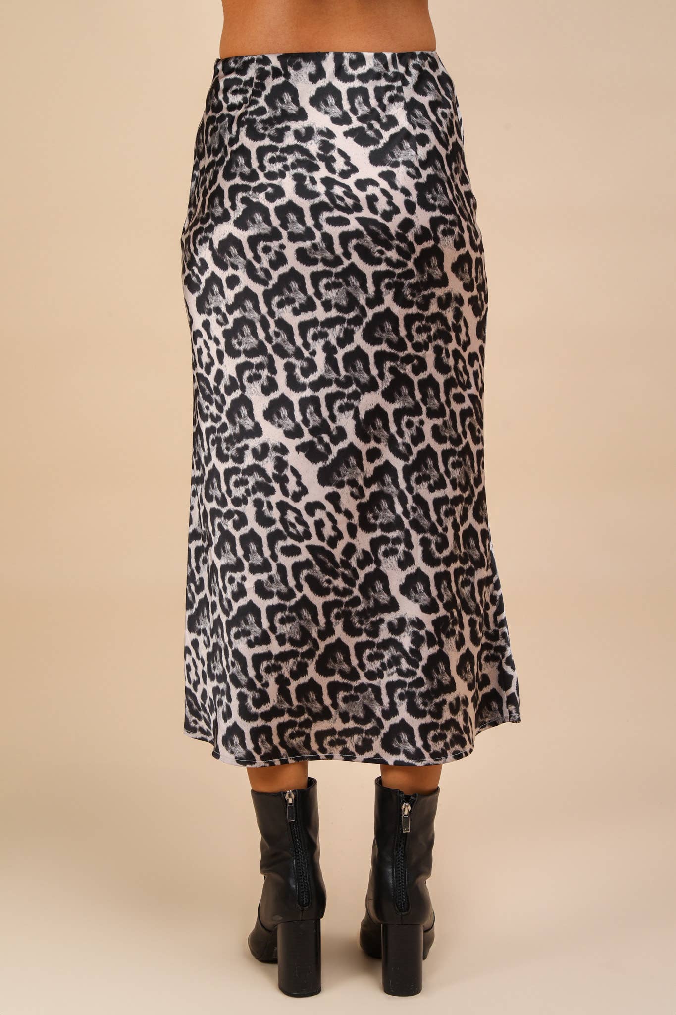 Lara Leopard Midi Skirt