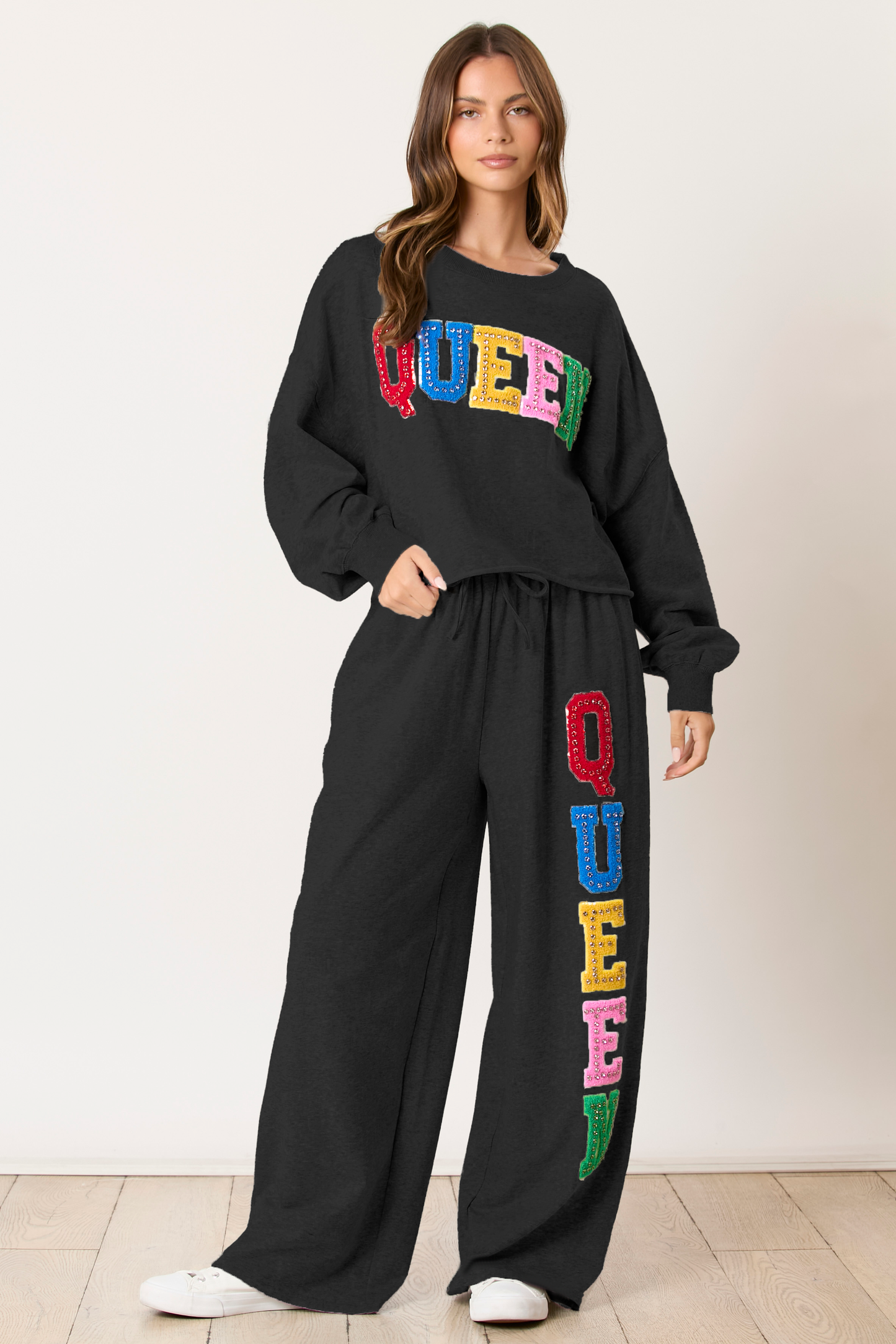 Queen Sweatpants- Black