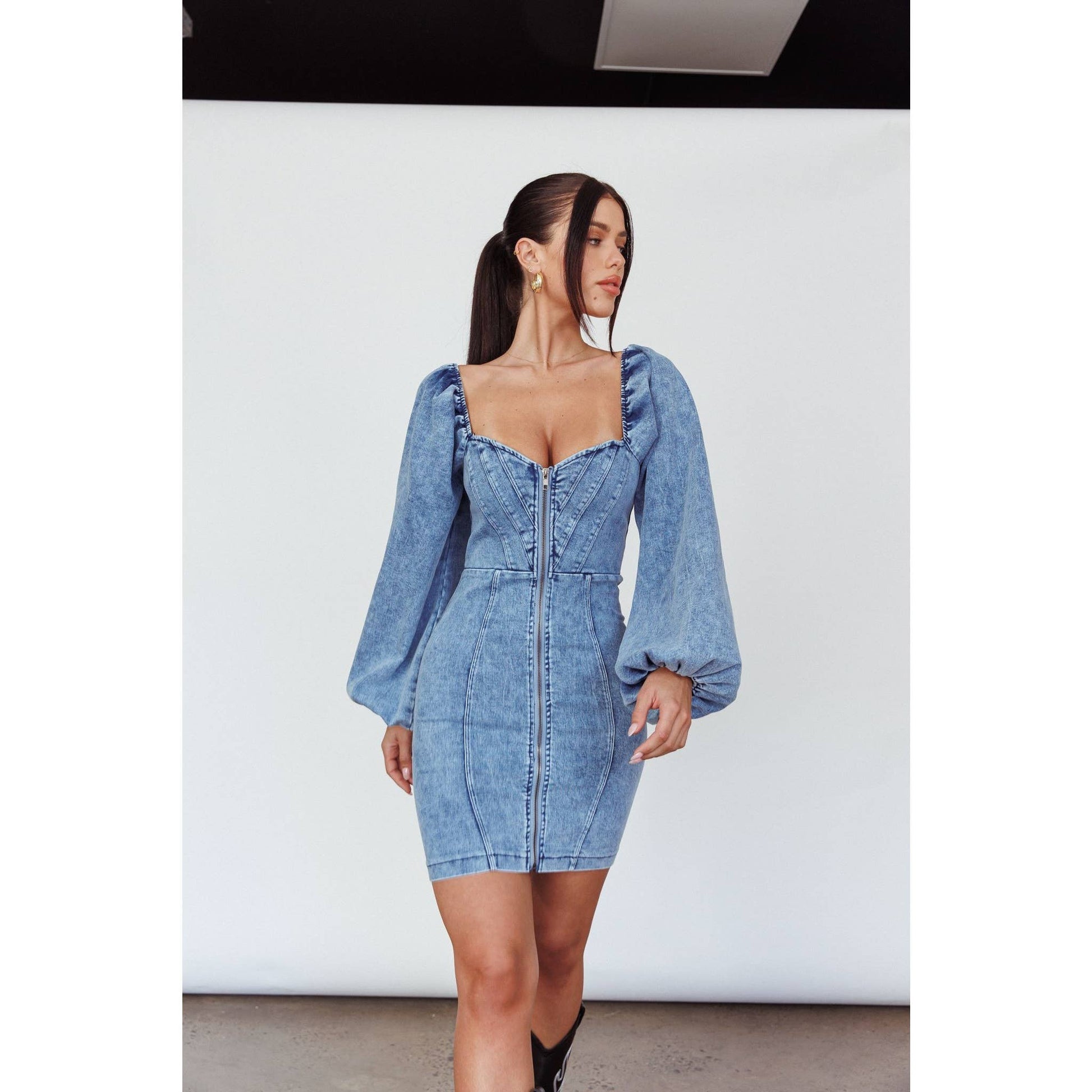 Lainey Denim Dress Gilded Swan Boutique Lainey Denim Dress Gilded Swan Boutique